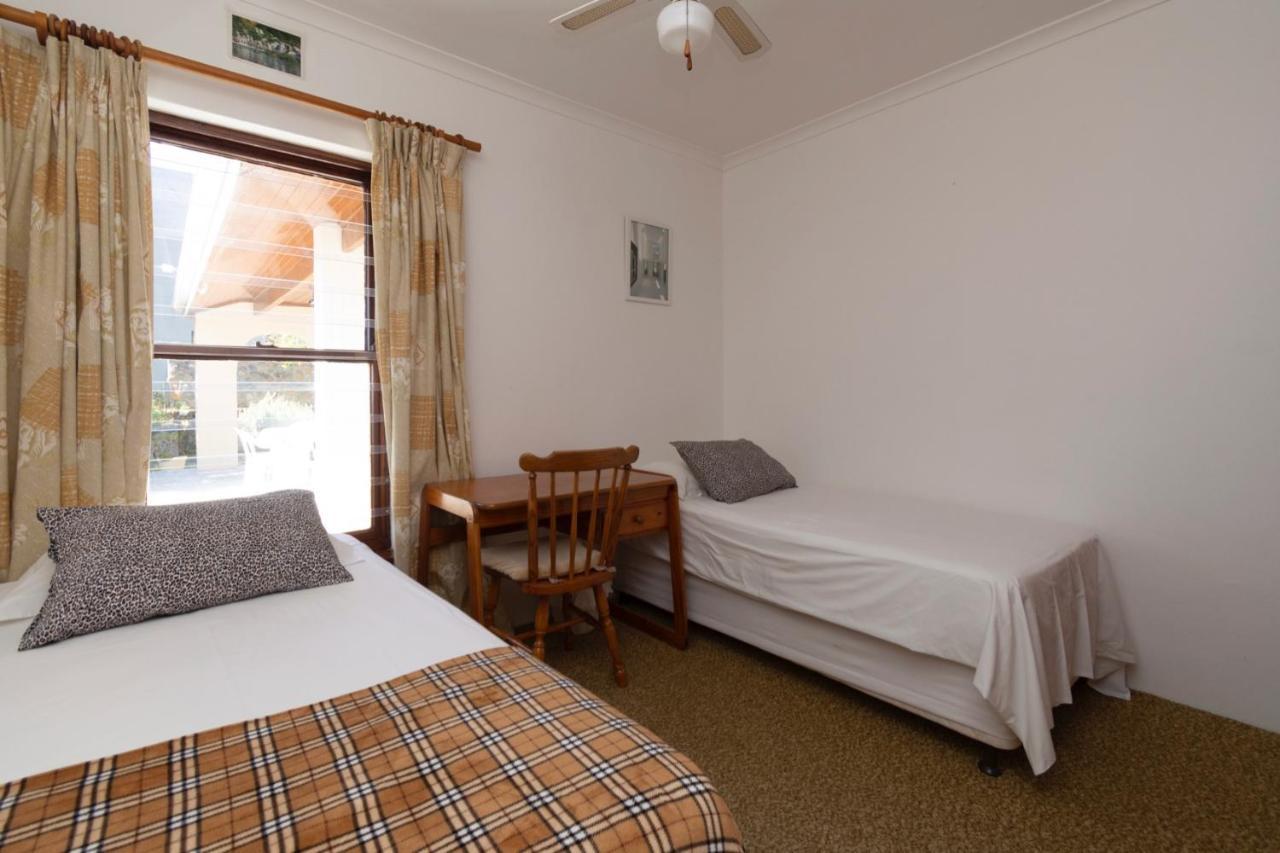 Room For 2 In Camps Bay Cape Town Bagian luar foto